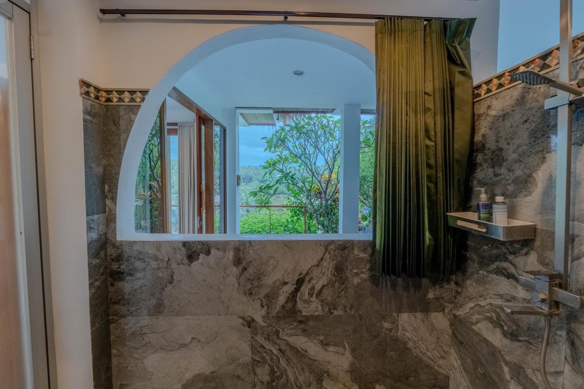 River Song Bali *