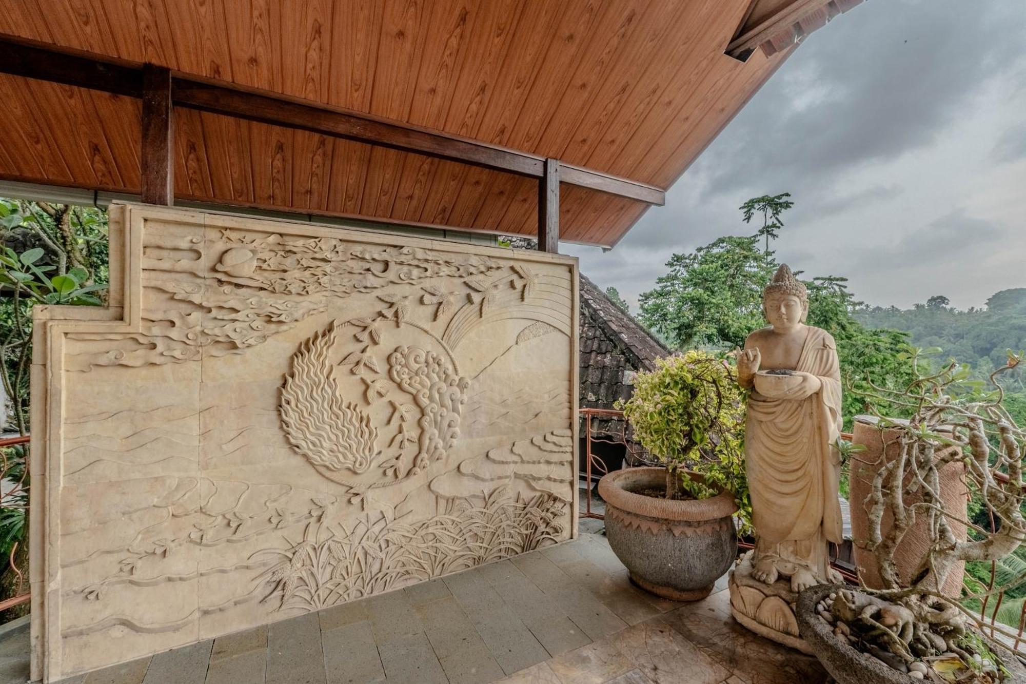 River Song Bali